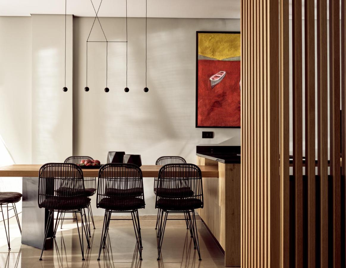 Monopolio Waterfront Apartment With Sea View, By Zantewize Bagian luar foto